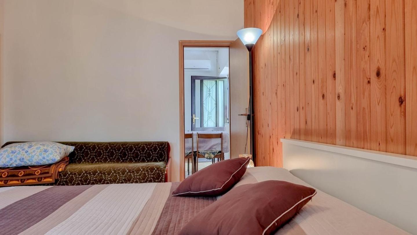 Runko Apartment Umag Exterior photo